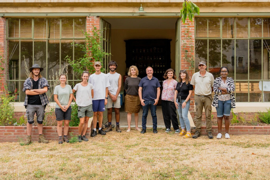 L'équipe du CRBA - Centre de Ressources Botaniques Appliquées